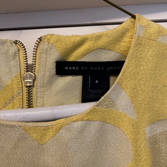 2000’s Marc by Marc Jacob’s yellow babydoll dress size 4 - Picture 6 of 8